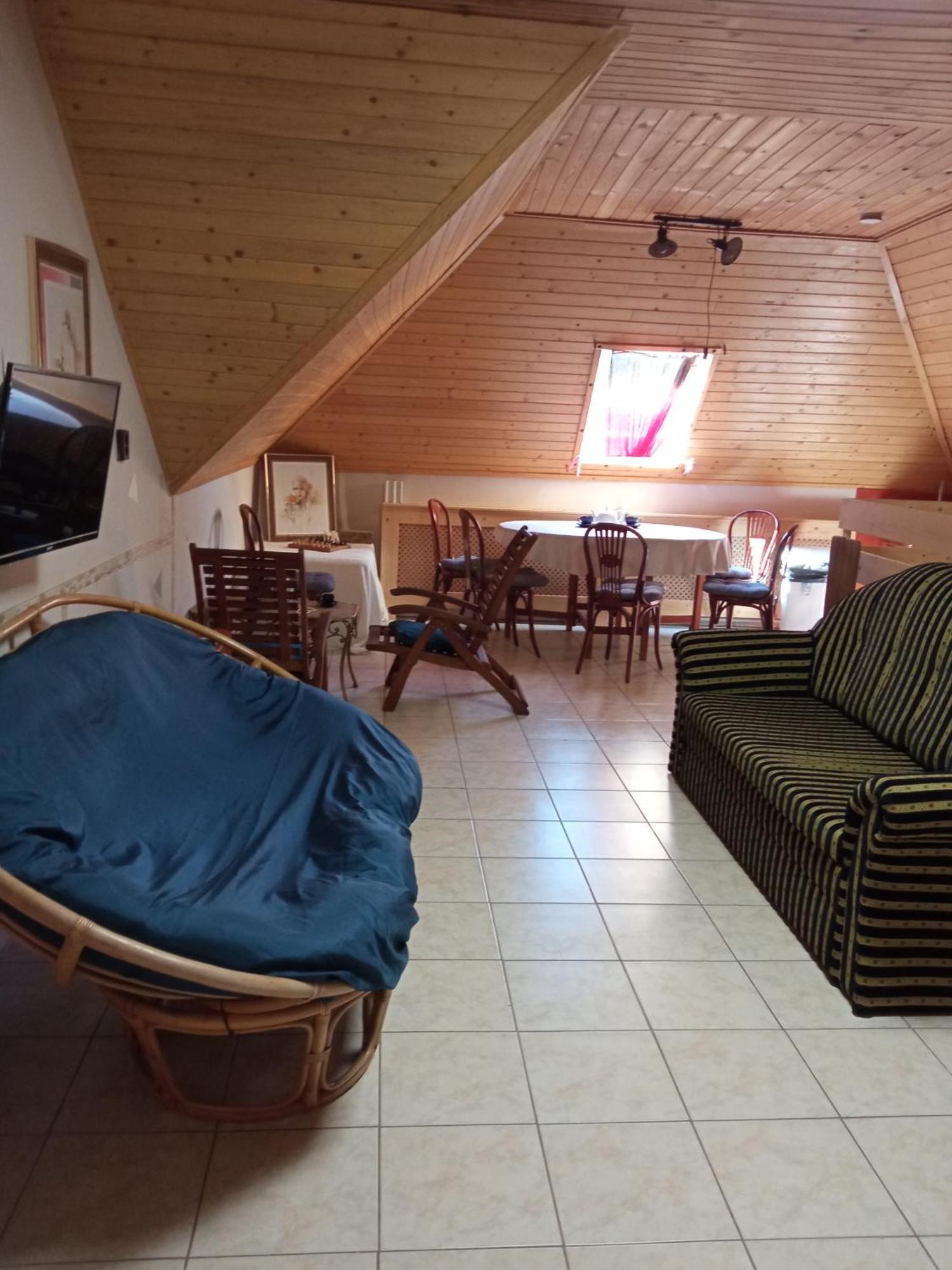 Vakacio Apartman Balatonalmadi Bagian luar foto