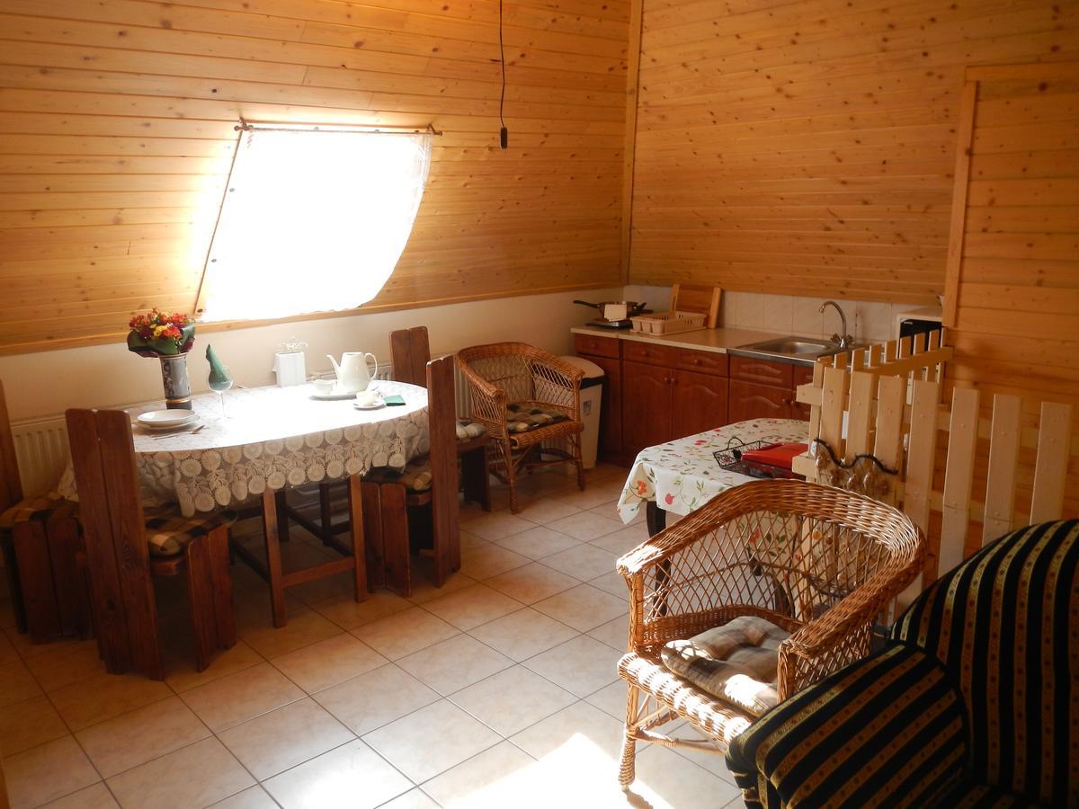 Vakacio Apartman Balatonalmadi Bagian luar foto