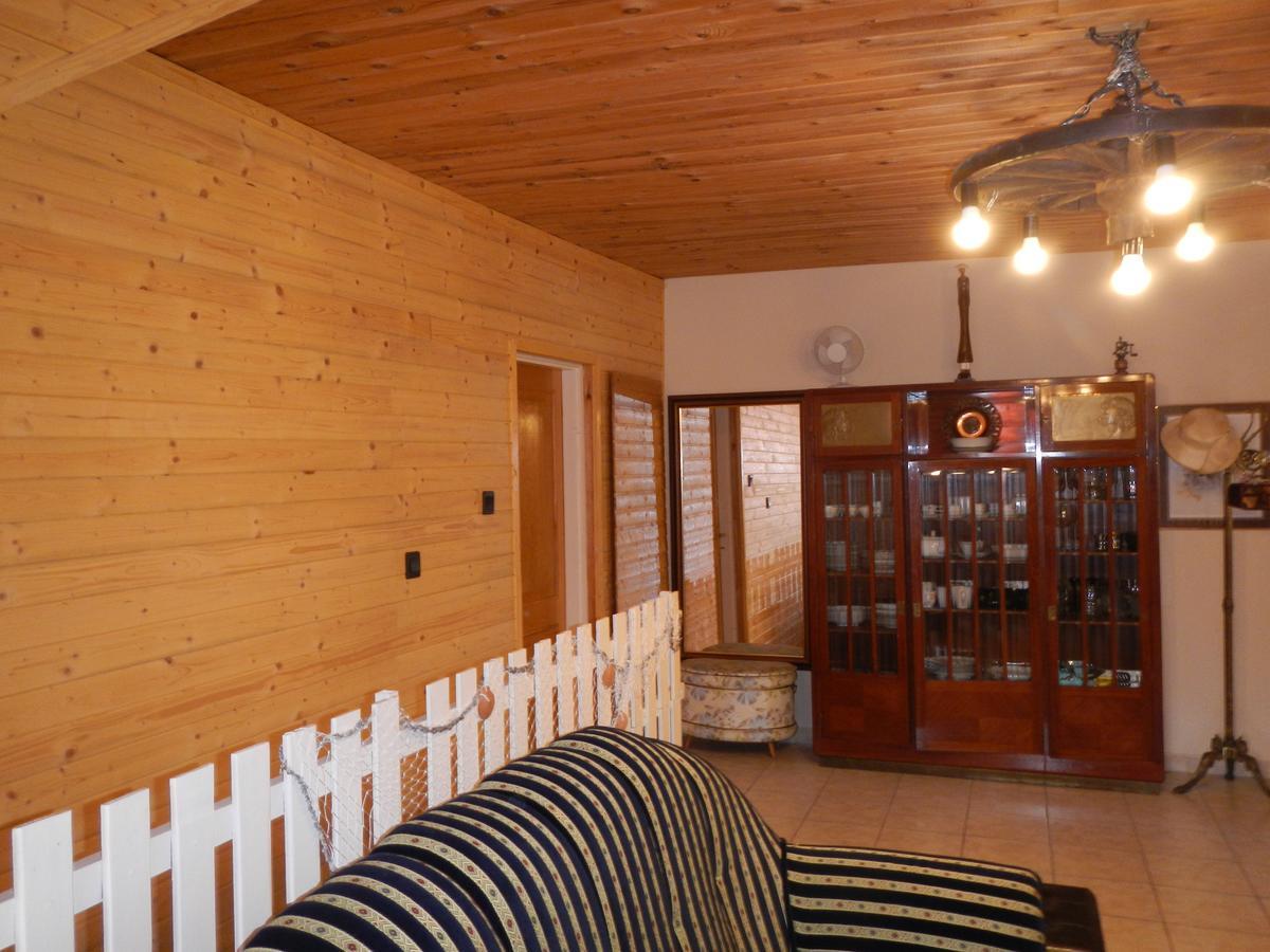 Vakacio Apartman Balatonalmadi Bagian luar foto