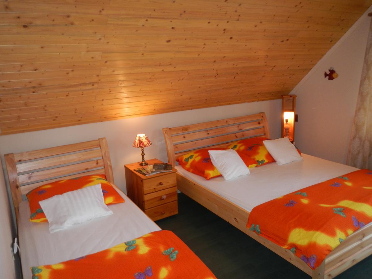 Vakacio Apartman Balatonalmadi Bagian luar foto