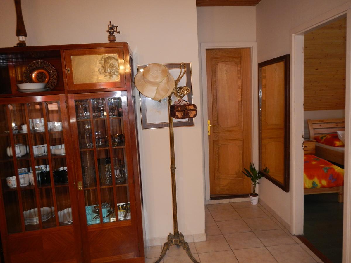 Vakacio Apartman Balatonalmadi Bagian luar foto