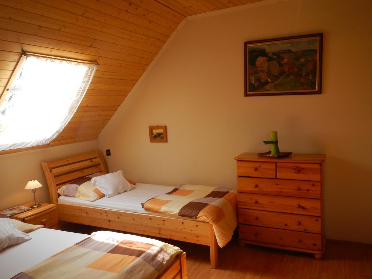 Vakacio Apartman Balatonalmadi Bagian luar foto